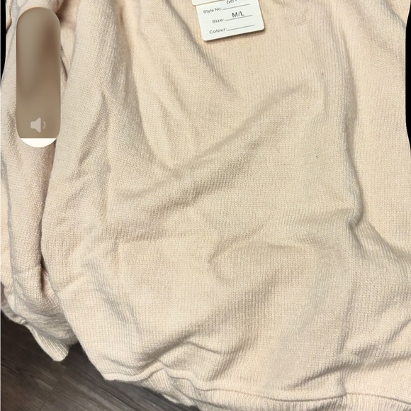 Miracle Women's Soft creme Sweater - Picture 2 of 2